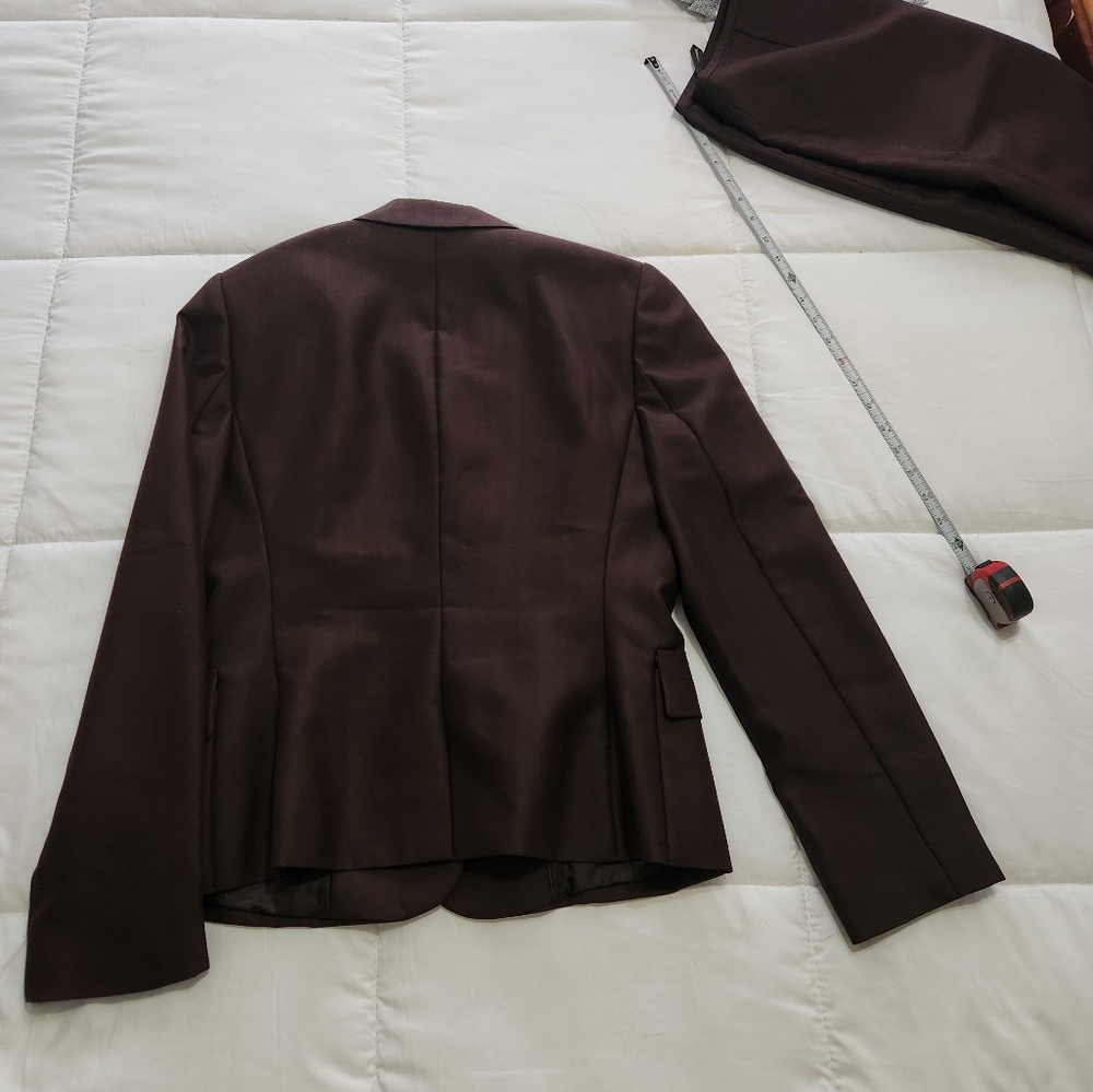 Calvin Klein women's suit 2 pcs